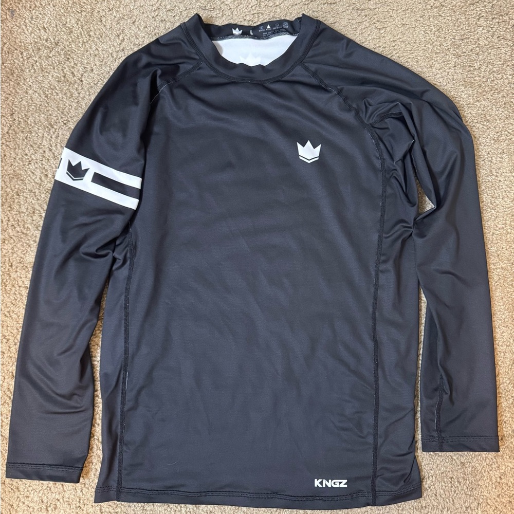 Black Long Sleeve Athletic Shirt